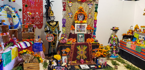 Centro Cultural de la Raza